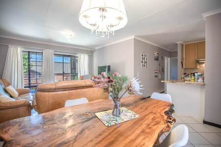 2 Bed Simplex in Mooikloof Ridge
