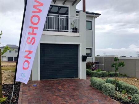 3 Bed Duplex in Brackenfell Central