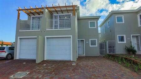 3 Bed Duplex in Protea Heights