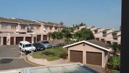 2 Bed Duplex in Bluff