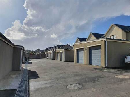 2 Bed Duplex in Ruwari