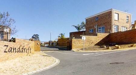 3 Bed Duplex in Protea Heights