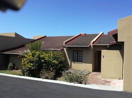 2 Bed Simplex in Hibberdene