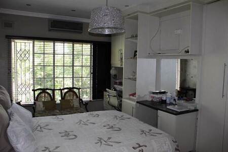 3 Bed Duplex in Malvern