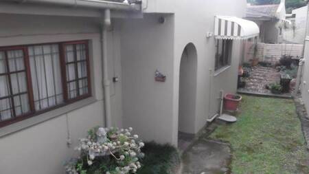 3 Bed Simplex in Malvern