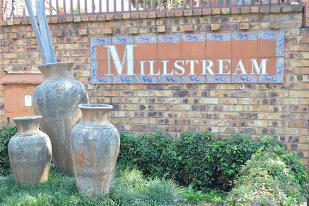 3 Bed Duplex in Bedfordview