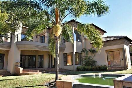 4 Bed Cluster in Bedfordview