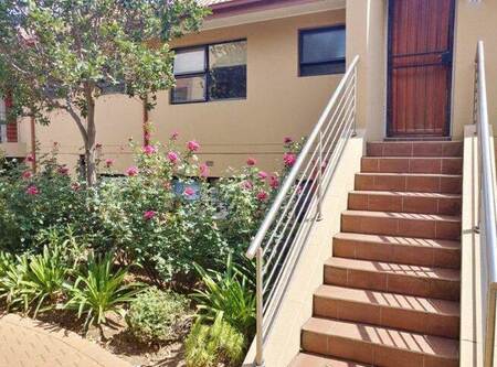 3 Bed Simplex in Bedfordview