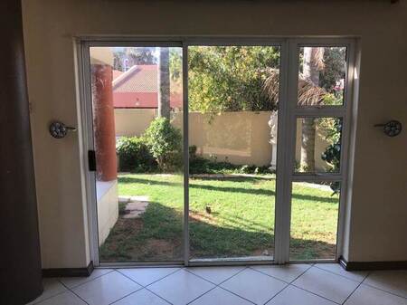 3 Bed Cluster in Bedfordview