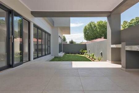 3 Bed Cluster in Bedfordview