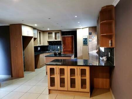 2 Bed Simplex in Boksburg North