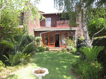 3 Bed Duplex in Meadowbrook