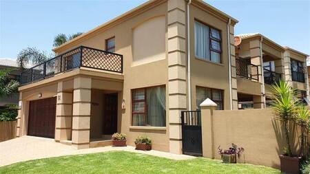 3 Bed Duplex in Noordheuwel