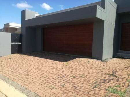 3 Bed Cluster in Beyers Park