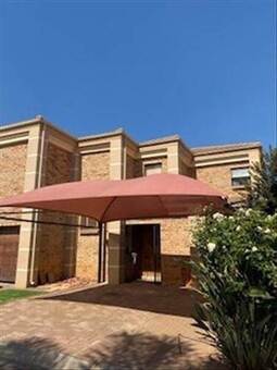 4 Bed Cluster in Boksburg West