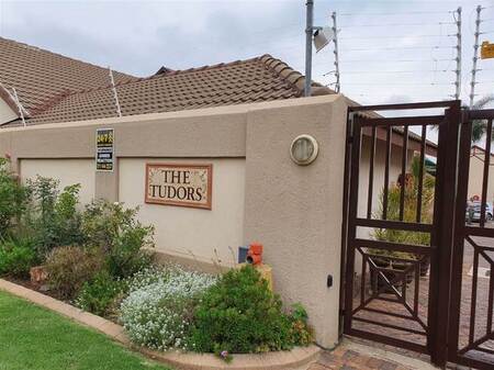 3 Bed Cluster in Edenvale