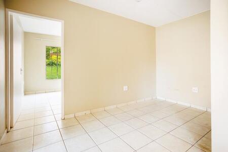 2 Bedroom Flat in Krugersdorp North