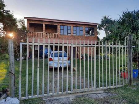 3 Bed Duplex in Port Edward