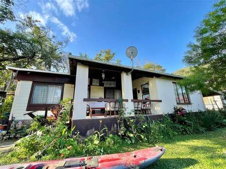 3 Bed Simplex in Hibberdene