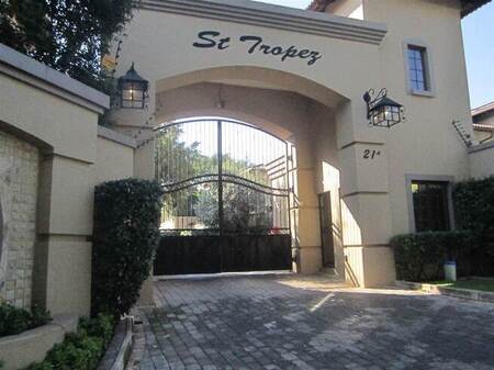 4 Bed Duplex in Bedfordview