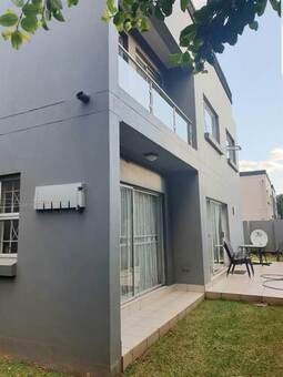 4 Bed Cluster in Bedfordview