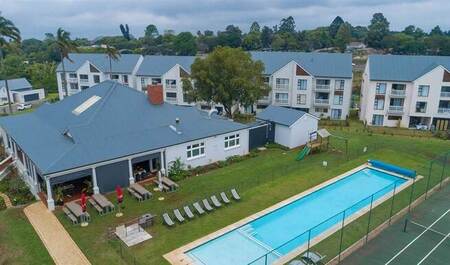 3 Bed Simplex in Emberton Estate