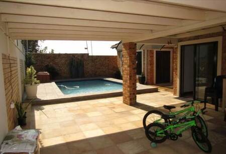 3 Bed Cluster in Newmarket Park