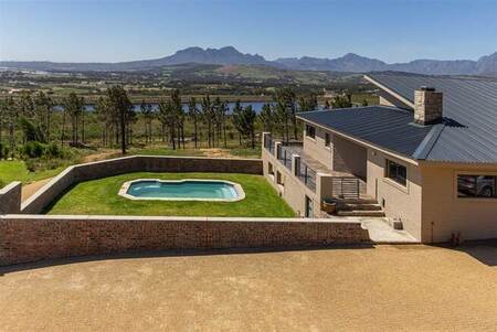 1 ha Farm in Firlands