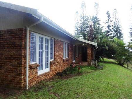 3 Bed Simplex in Port Edward