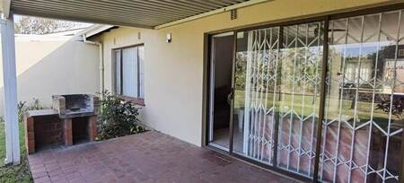 2 Bed Simplex in Scottburgh Central