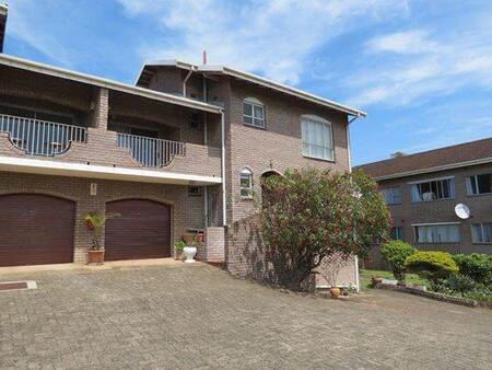 3 Bed Duplex in Scottburgh Central