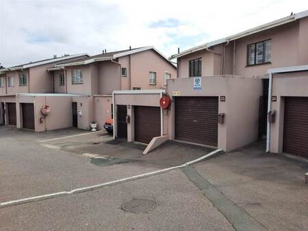 2 Bed Duplex in Bluff