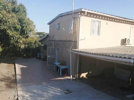 3 Bed Duplex in Glen Hills