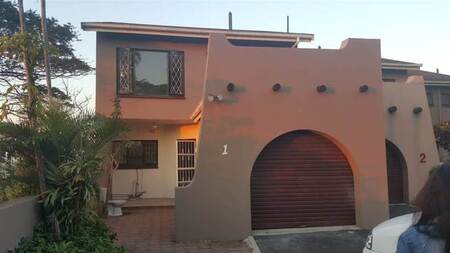 3 Bed Duplex in Bluff