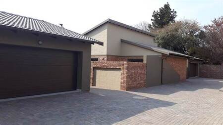 3 Bed Cluster in Brackenhurst