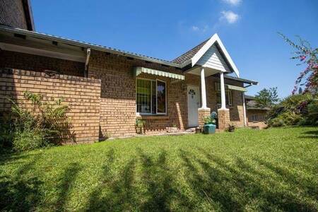 2 Bed Simplex in Padfield Park