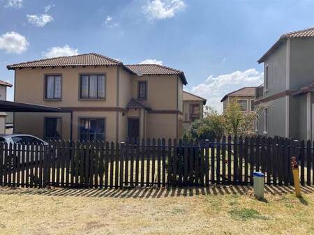 3 Bed Cluster in Albertsdal