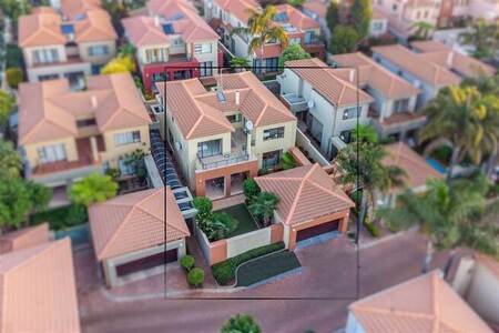 3 Bed Cluster in Oriel