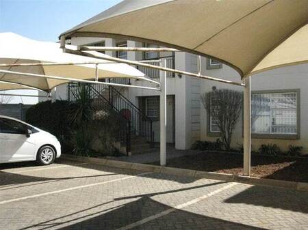 2 Bed Duplex in Henley on Klip