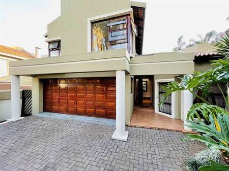 3 Bed Cluster in Bedfordview