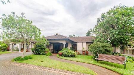 2 Bed Simplex in Le Domaine