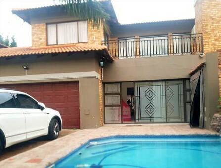 3 Bed Duplex in Sonneveld