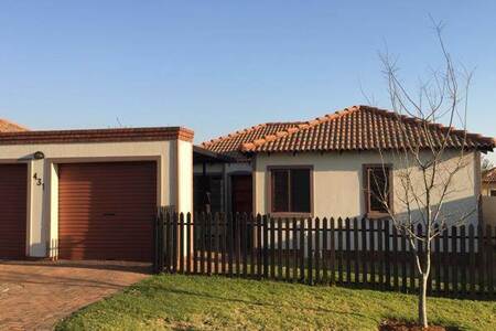 3 Bed Cluster in Albertsdal