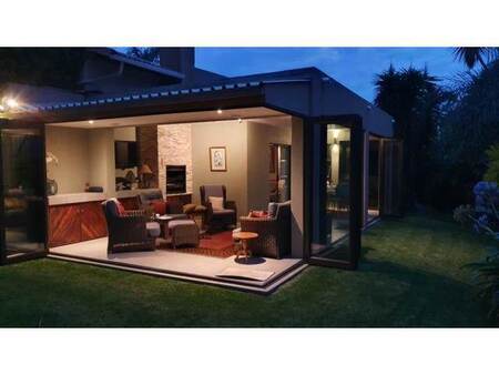 2 Bed Cluster in Bedfordview