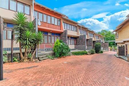 2 Bed Duplex in Silverfields