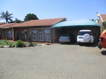 3 Bed Simplex in Brackendowns