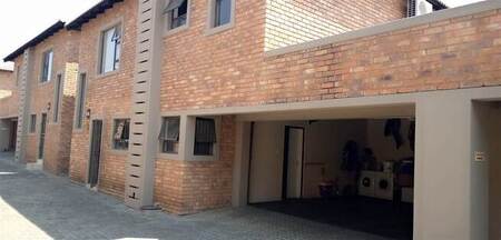 3 Bed Cluster in New Redruth