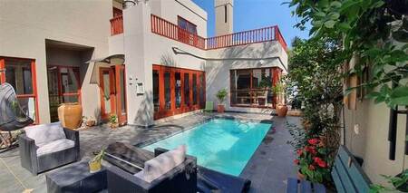 4 Bed Cluster in Oriel