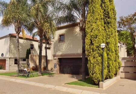 3 Bed Cluster in Bedfordview