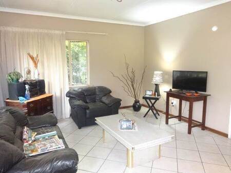 3 Bed Simplex in Morninghill